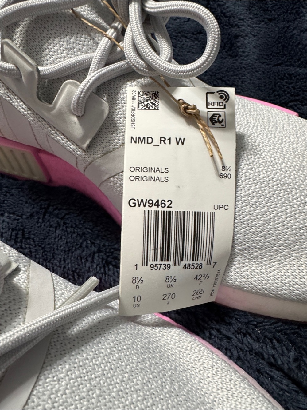 Women’s adidas light gray and pink NMD_R1, size 10, NWT - Picture 2 of 5